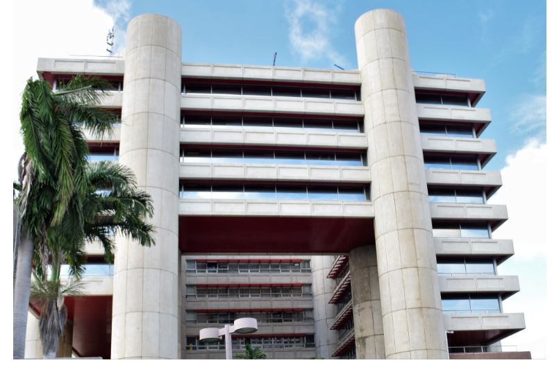 Central Bank: Polymer banknotes to be launched May 4